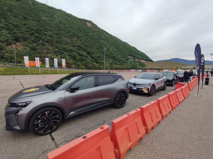 e-drive day: 800 Besucher fahren elektrisch